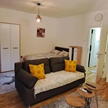Amethyst Apartment
